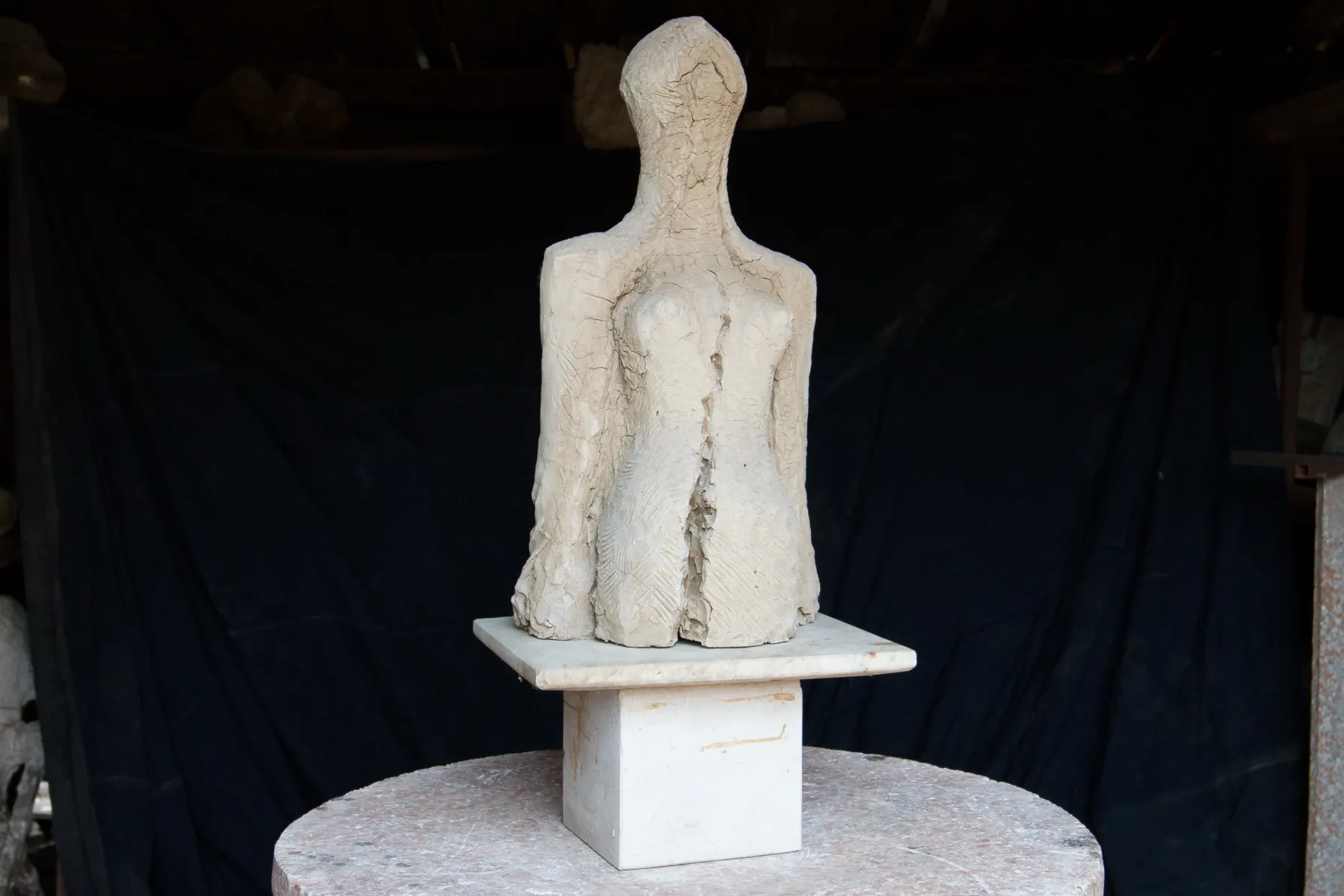Pregnant Archaic
