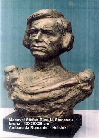 Nichita Stanescu (1)